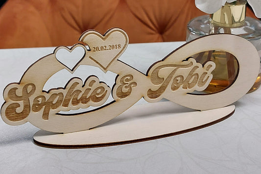 personalisierte Holzgravur "Unendliche Liebe 3"