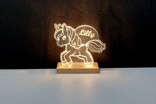 personalisierte Lasergravur "Mini-Einhorn mit Name"